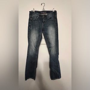 Maurice’s 7/8 long denim jeans.